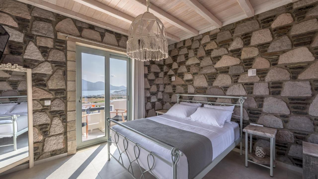 Hilltop Suites Milos Mytakas Extérieur photo