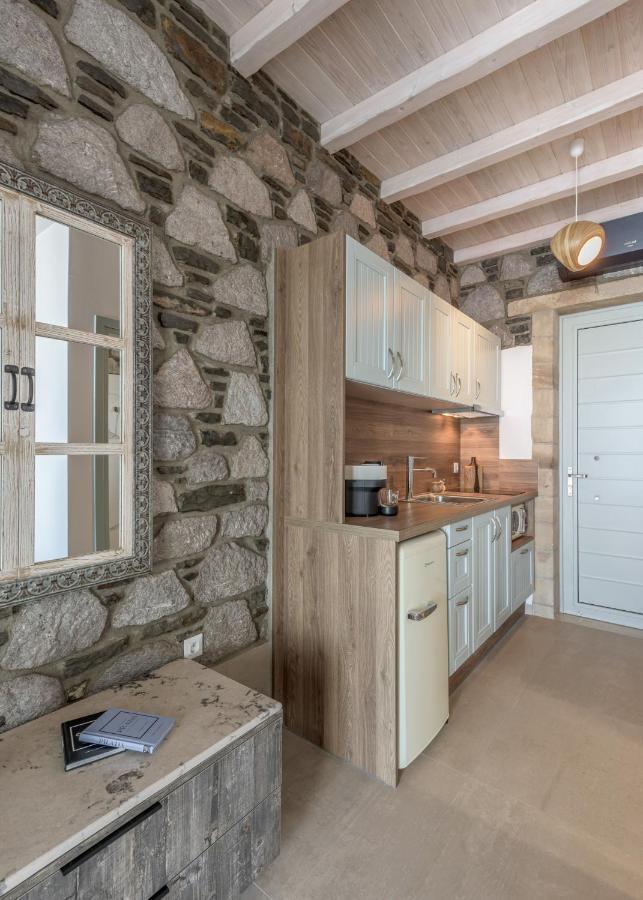 Hilltop Suites Milos Mytakas Extérieur photo